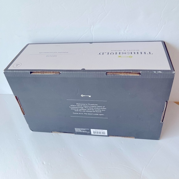 NEW in Box 2 Pack Mugs Proud Grandma Threshold Flowers Gift Grandmother - Picture 7 of 9